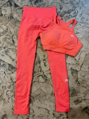 Oner Active Coral Red Seamless Leggings & Sports Bra Set